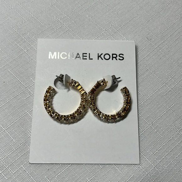 NEW Michael Kors Hoop Earrings. Gold tone. Crystals. Box included - Picture 8 of 13